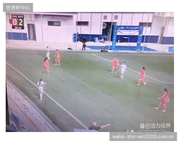 墨西哥队小组赛底线是拿到4分,这将极大增加以最佳第三名身份晋级的概率。 墨西哥队小组赛底线是拿到4分,这将极大增加以最佳第三名身份晋级的概率。